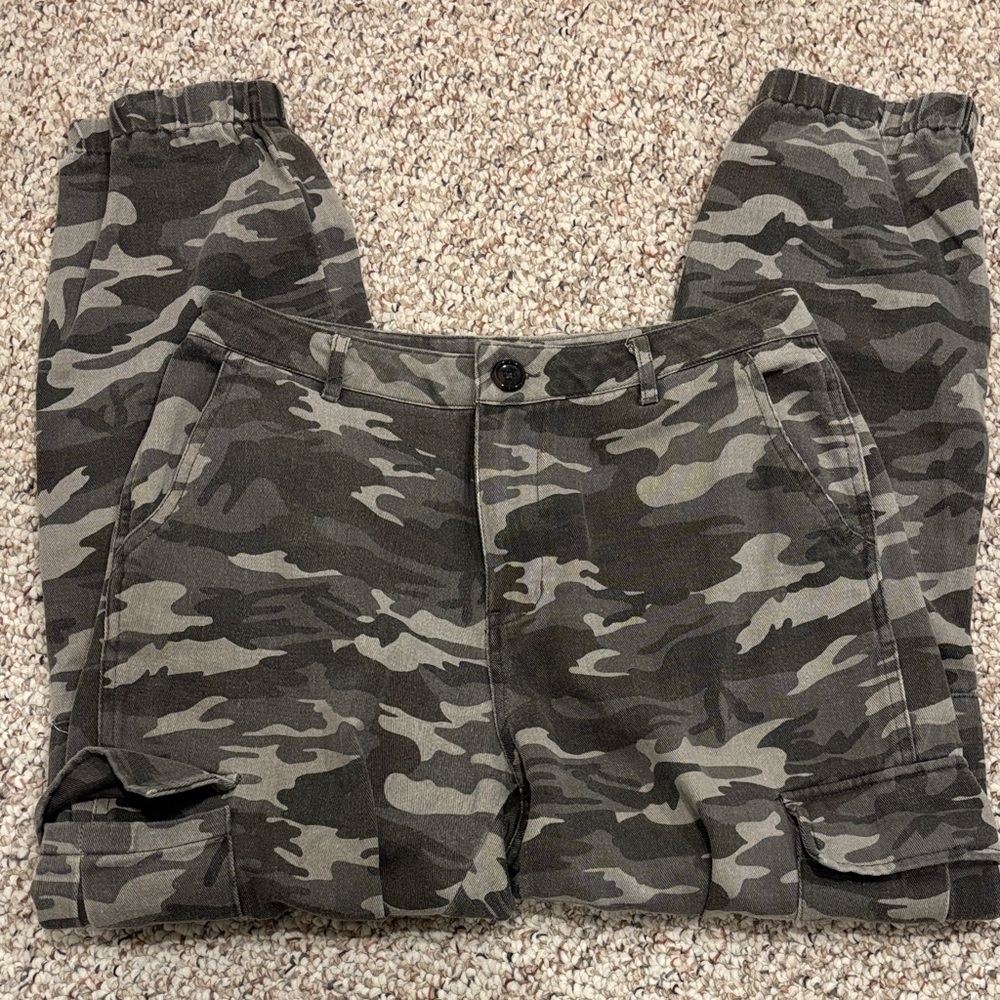 Wild Honey Women’s Camouflage Cargo Pants